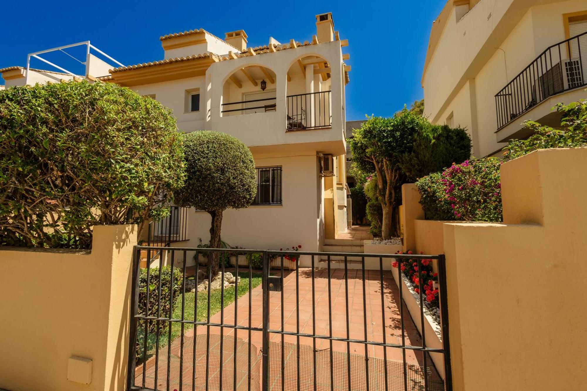 Villa Townhouse Costabella Marbella Esterno foto